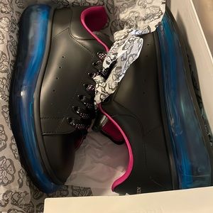 Alexander McQueen Sneakers Size 40